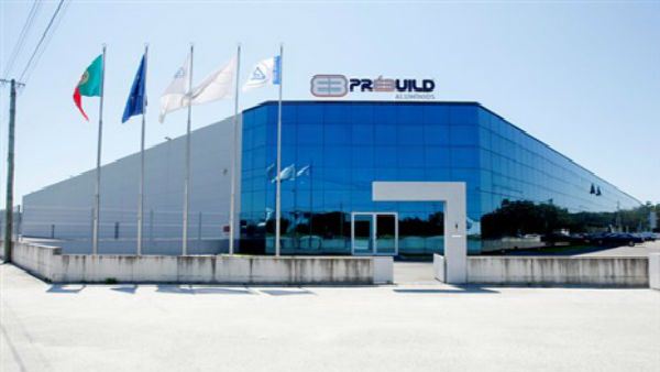 TSAlgerie's tweet image. Le Portugais #Prebuild remporte deux contrats dans le logement en #Algérie bit.ly/1OIsCVj via @TSAlgerie