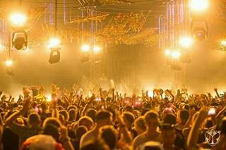 tomorowWorld's tweet photo. https://t.co/AOQ4yNff2y https://t.co/iMrV698aT3