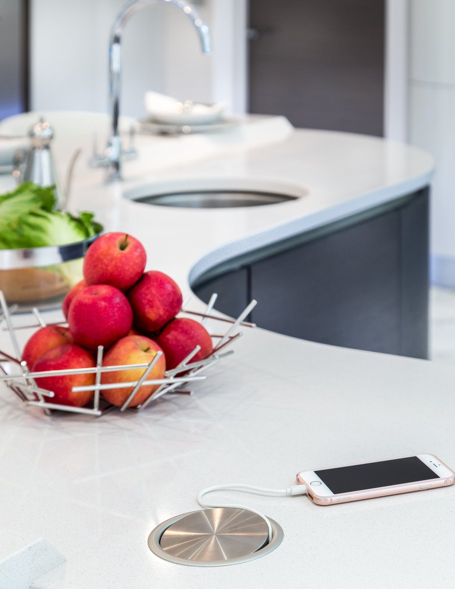 PediniLondon's tweet image. Set into the worktop convenient #popupsocket by #EVOline with USB Charger - no more trailing leads