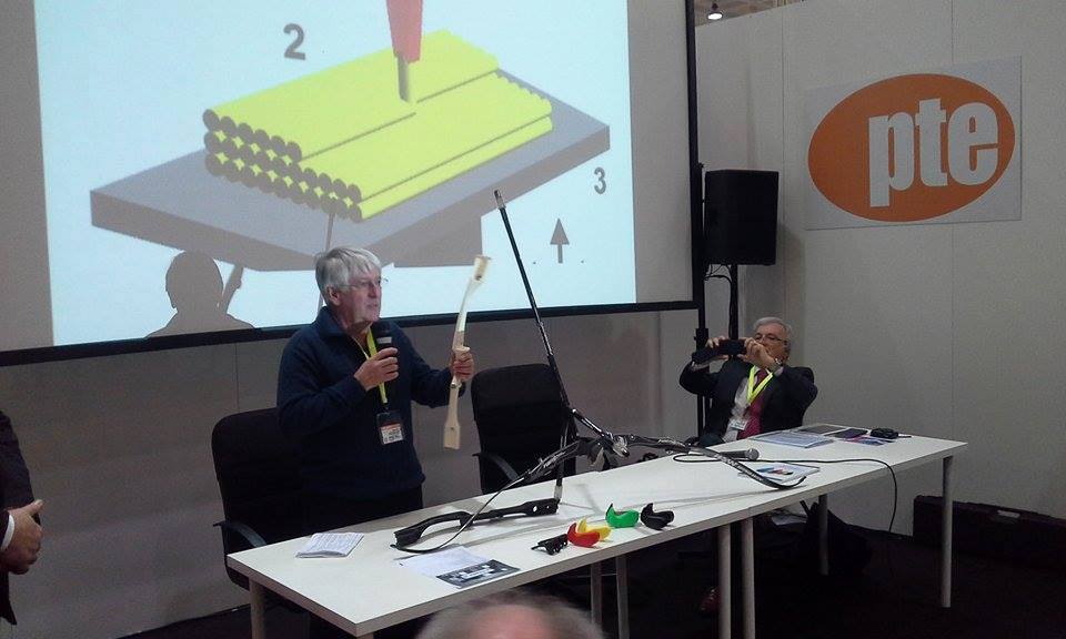 Sharebot3D's tweet photo. How to build @Olympics gold-medal winner bow with #SharebotNG #3dprinting. Today at @PromotionExpo #PTE16 https://t.co/nXetoitylb