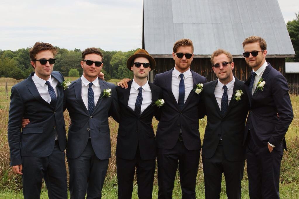 Z5cathy's tweet image. #RobertPattinson   Family, friends, live, career . A full Life.