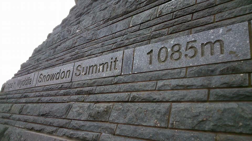katixmay's tweet photo. #ThrowbackThursday almost 6 months since @snowdongalloper climbed Mount Snowdon for @resurgospear (@JessicxMay) https://t.co/E13yhv5kVZ