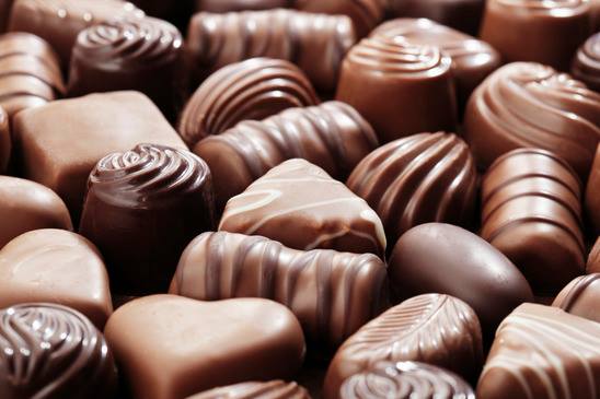 Another cool thing chocolate does is help you maintain healthy skin by modulating healthy blood flow.
#keephealthy