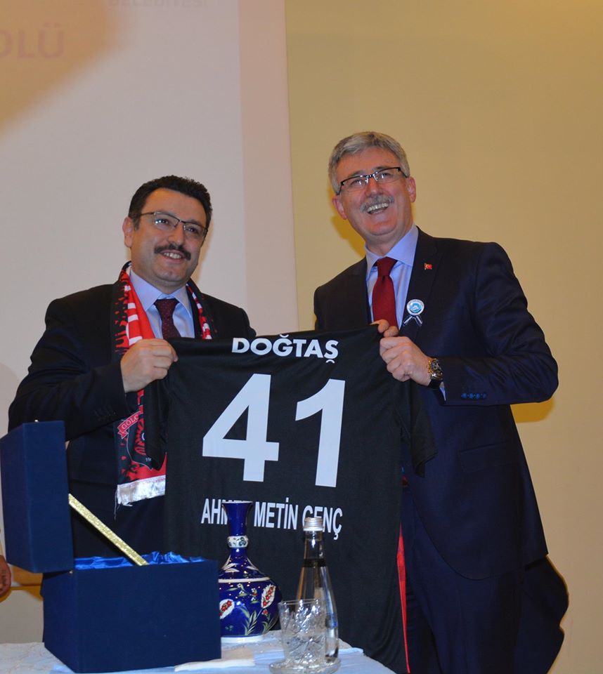 Trabzon Ortahisar Belediyesi ile "Kardeş Şehir Protokolü" imzaladık.Her iki Belediyemize hayırlı uğurlu olsun.