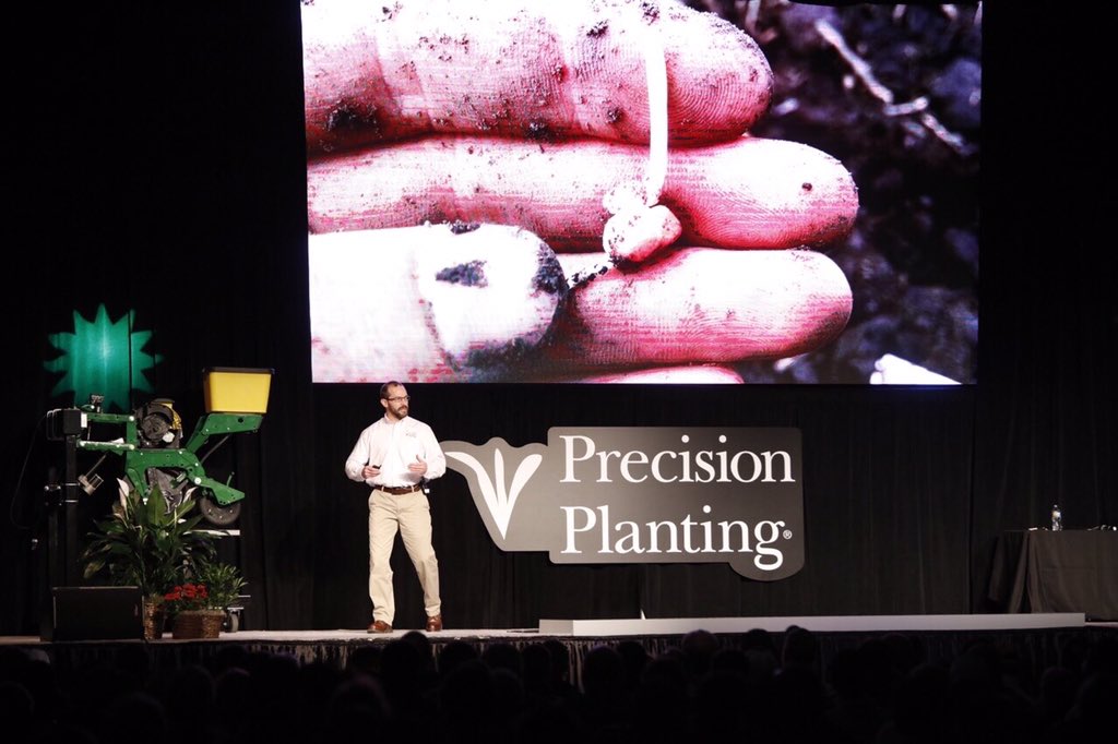 PrecisionPlant's tweet photo. Cory Muhlbauer asks: does your corn have hidden hunger? Set yield potential higher. #PPWinterConference2016 https://t.co/HnD8curBfe