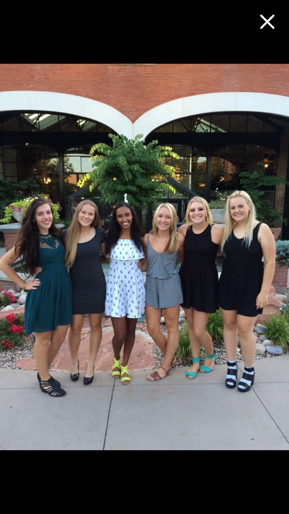 UTAHSsquadGOALS's tweet photo. https://t.co/ppTDkifQV0