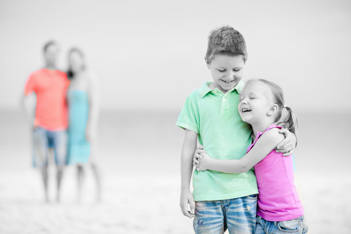 Today, give a #hug! You can also give the gift of peace of mind and productivity with #Timyo apple.co/1jQLx78