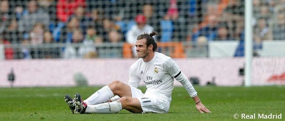Gareth Bale didiagnosis cedera otot soleus di kaki kanannya. Get well very soon, bro!

#AnimoBale