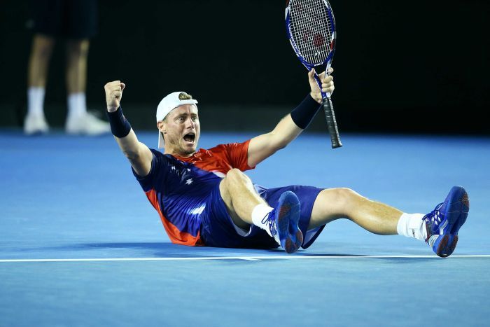 RogerFedererRF1's tweet photo. Se retiro del tenis, el ex número 1 del mundo #LleytonHewitt y Gandor de 2 Grand slam, y 30 títulos, #Grande https://t.co/Ew1C4oLTwd