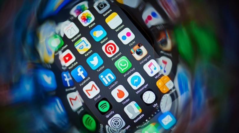 Is social media killing football as we know it? (Oh the irony of this Tweet...) fft.sm/cwwCEI