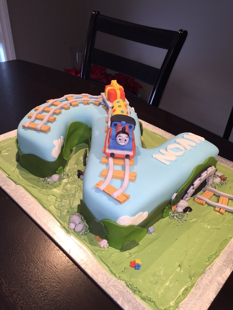 RobynPardy's tweet image. Thomas cake! 😊