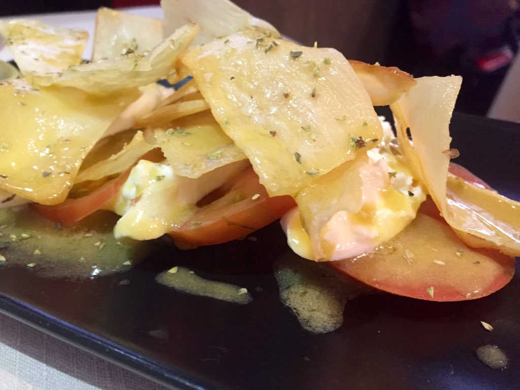 Gastroactivity's tweet photo. Hoy he comido muy bien en @VINATEROS28 en Moratalaz. Cocina de mercado cuidada y elaborada https://t.co/01TPxJtPXo