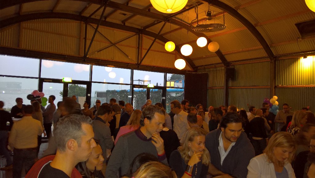 Disney rooms <a href="/Tele2Nederland/">Tele2Nederland</a> met @FleurMWP <a href="/Bakarbessy/">Pablo Bakarbessy</a> <a href="/Esterdevos/">Ester de Vos</a> van <a href="/MWP_BV/">MindWorkProductions</a> #nietomdathetmoetmaaromdathetkan!