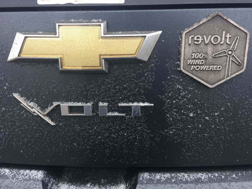sdvillella's tweet photo. @GREnergyNews @GREecondev #Revolt badge on @ChevyVolt
https://t.co/gyF7uo8Imm
#DriveElectric
#ConnexusEnergy https://t.co/SsOVz4MkvY