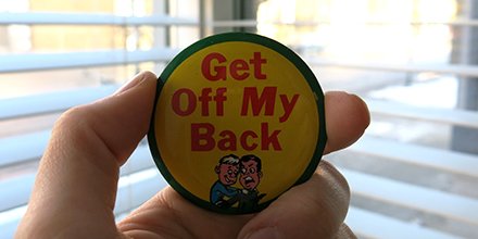 BusyBeaver's tweet image. Happy #NationalHugDay to all the non-huggers out there. It's Okay, we understand. #ButtonMuseum