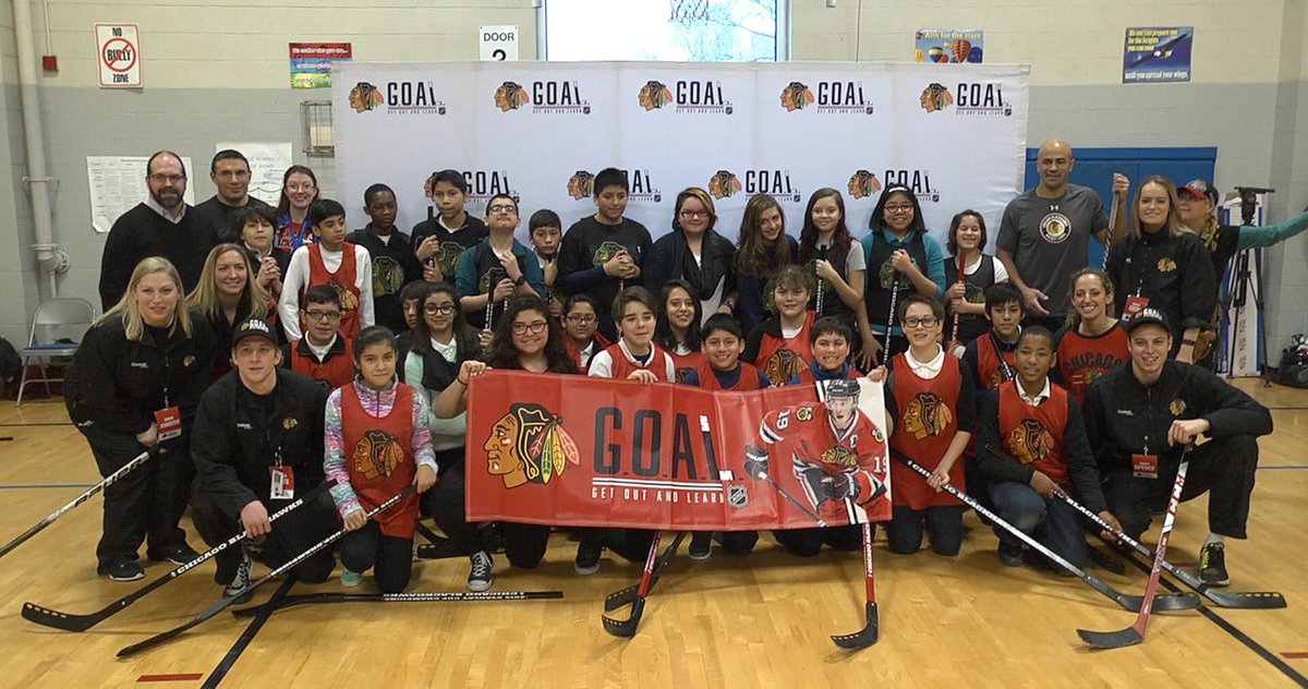 Watch former Blackhawk Jamal Mayers introduce students to hockey at a G.O.A.L. clinic! - sot.ag/4HTTJ