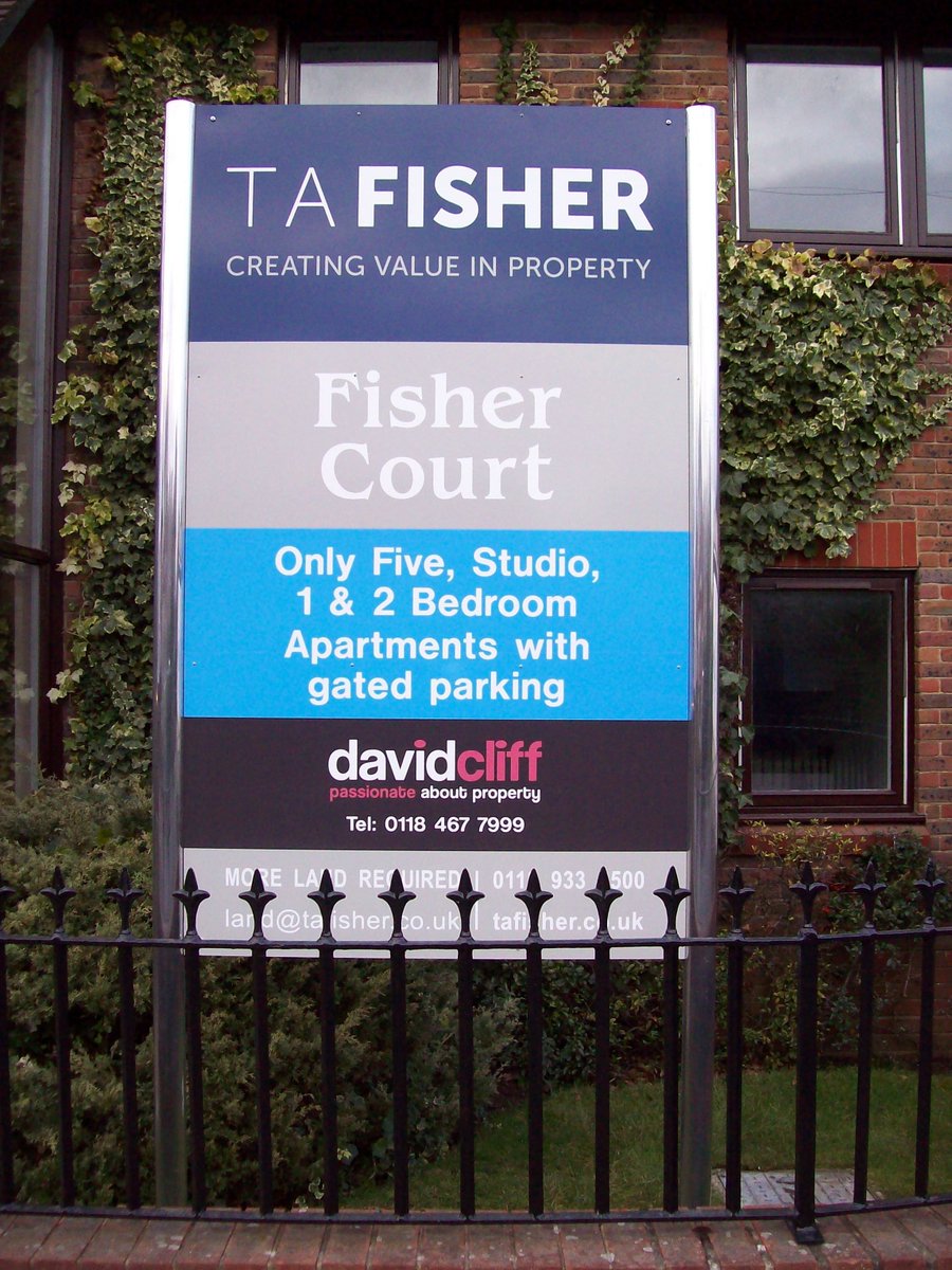 ThakeSigns's tweet photo. 3m high mini stack board development sign constructed and installed today in Mortimer. #developmentsign https://t.co/cl5vnhnUoJ