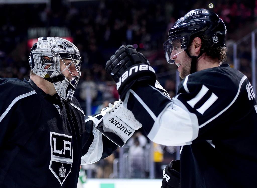 RT to wish <a href="/LAKings/">LA Kings</a>' <a href="/JonathanQuick32/">Jonathan Quick</a> a Happy Birthday!