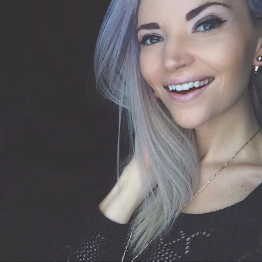 OTEdmonton's tweet image. Our @SunnaSmile teeth whitening strikes again! 15 minutes to a brighter smile. Hello beauty! #yeg #beauty #smile