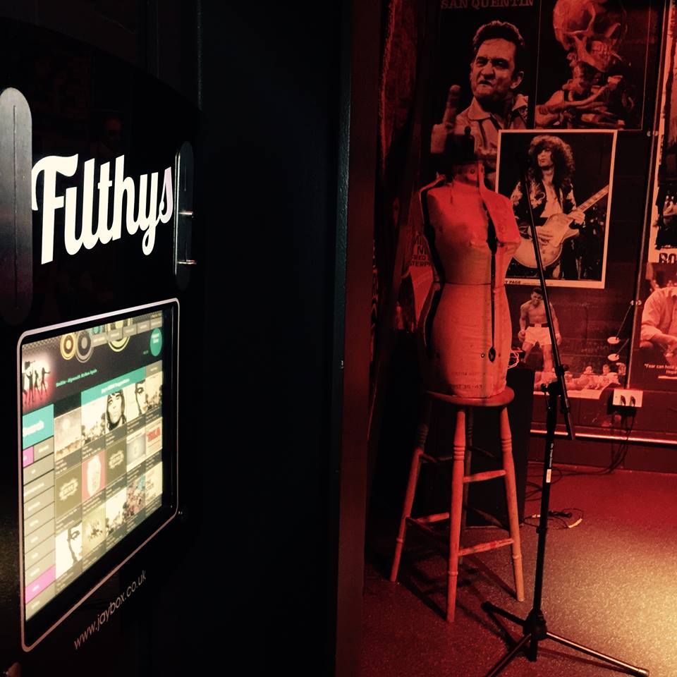 FilthysOLD's tweet image. FILTHY'S JUKE BOX! 
With 1000s of songs to choose from, just select your favourite on the touch screen.
