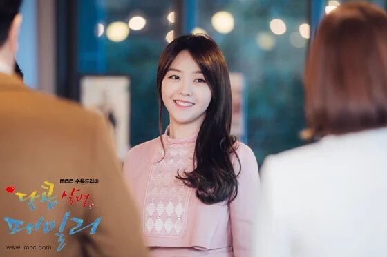 bgminah_gd's tweet photo. :D https://t.co/qT2MHSIqBG