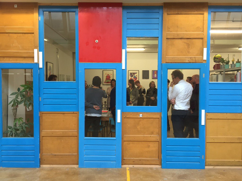 ProfRebel's tweet image. Thanks @SenfalNL, @Cargoguide, @StudioMoan &amp;amp; @LastMasonBV for sharing your lessons today at StartupDay @Essent!