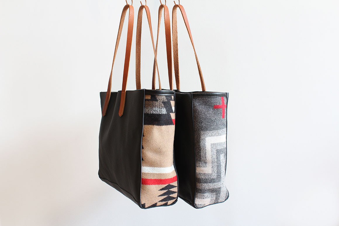 LesMechantesSF's tweet photo. Introducin: The Arizona Tote // $235 // Tan or Grey // https://t.co/dfcAkQ2K1R #sfmade // @futuregloryco // #sfstyle https://t.co/QXfAdKv5DL