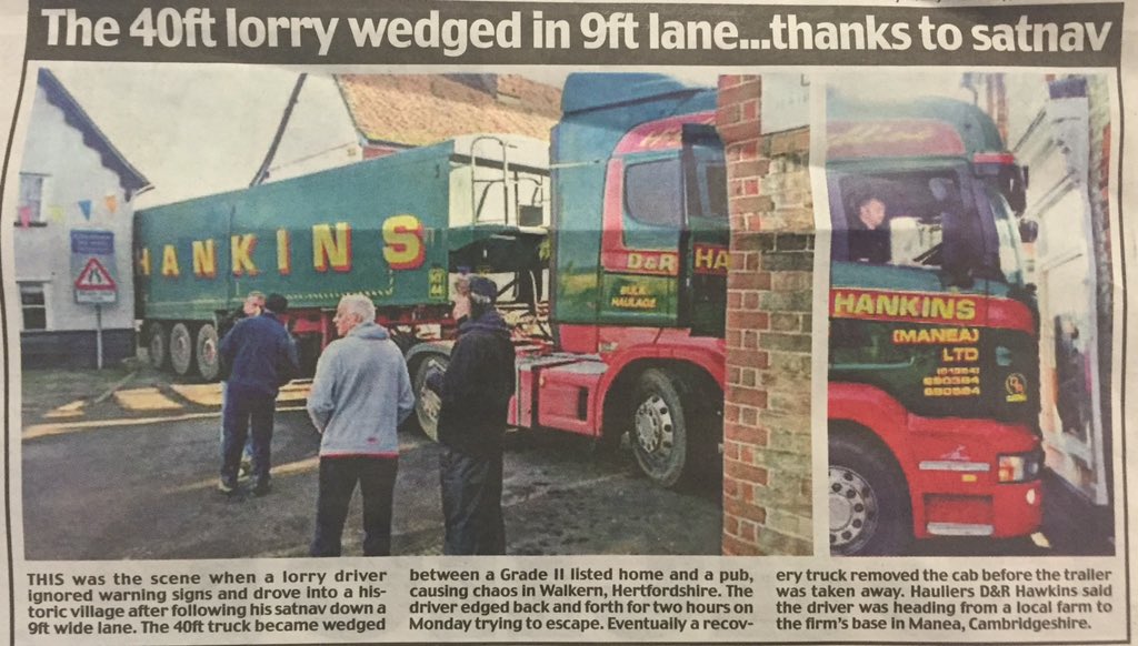 HoltsAuto's tweet image. Did you see this? 40ft lorry gets stuck in 9ft wide lane... All down to his #satnavfail #TradeTalk via @DailyMailUK