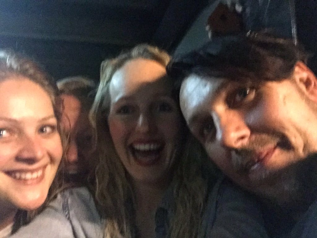 suzannevdhelm's tweet photo. @driejs nou zekers!@vval https://t.co/uACHY0geS9