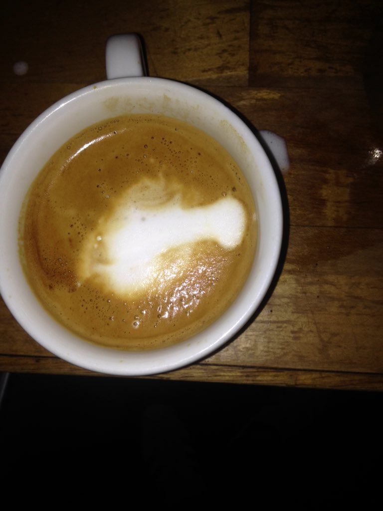 Can u tell wot it is yet? My 1st latte art