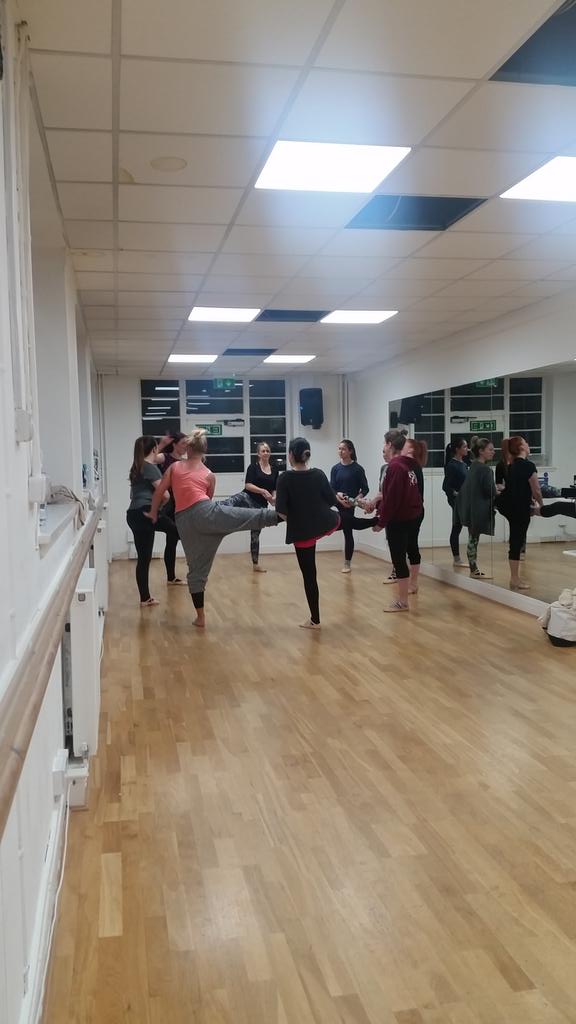 Team building exercise in Ballet Improvers tonight!!! Thank you <a href="/MlleGinger/">Mademoiselle Ginger</a> for 3 great classes #studiokrocks