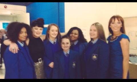 shonadoherty100's tweet photo. @EmmaEjkelly1981 @ELLIEGxoxox Throwback to one of the best night's with some of our troops and our amazing CD!!! 💘🎹 https://t.co/fJ4ckZFYqL