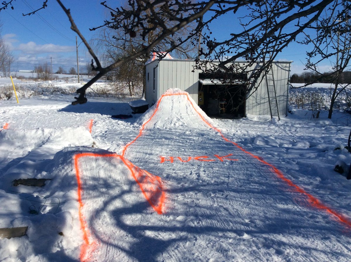 SlyBoston's tweet photo. Step up roof gap?
Jib course built. Thanks  @bansheebungee
@Cowboycerrone @TannerHall @HenrikHarlaut @jonnymoseley https://t.co/Z31CJy9aeF