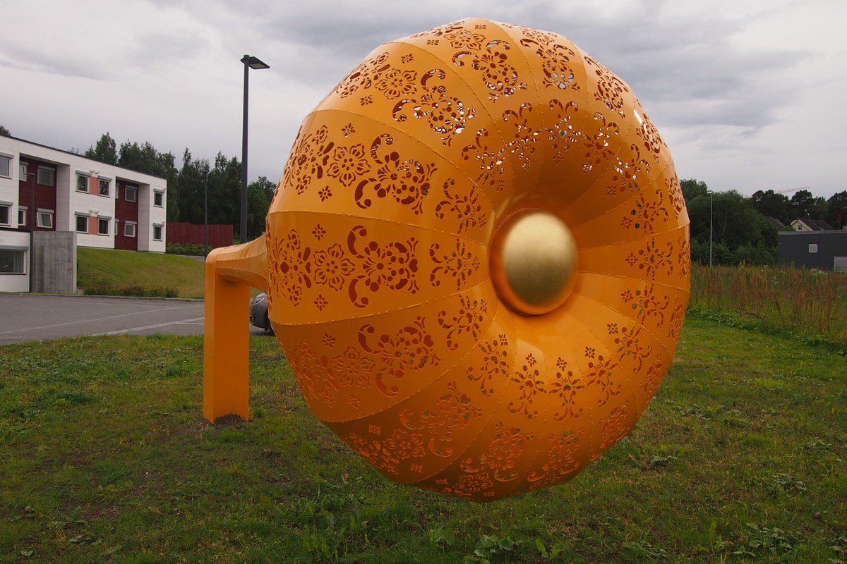 PechaKuchaTRD's tweet photo. Den svenske kunsteren Markus Lantto forteller om sine mange og inspirerende kunstprosjekter. Vi gleder oss! https://t.co/DWkv22HhZO