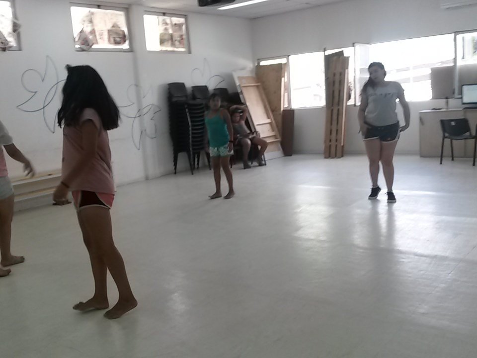 CePLaLomas's tweet photo. Danza árabe en el #CePLA @SEDRONAR @Pablolopezfiori https://t.co/XAnT3e2ath