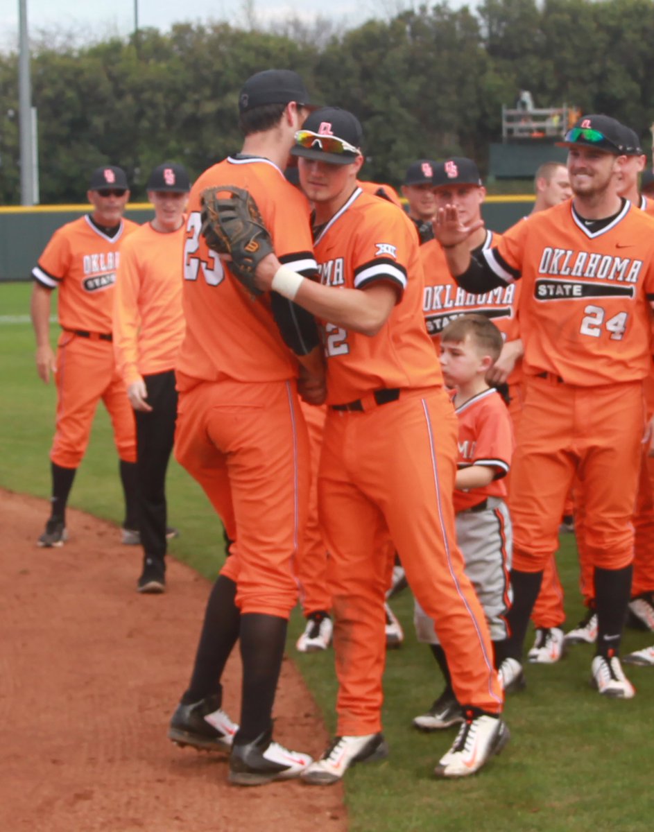 OSUBaseball's tweet photo. We hear it's #NationalHugDay - have you hugged your favorite @OSUBaseball player today?!? https://t.co/EeyStsDzTo