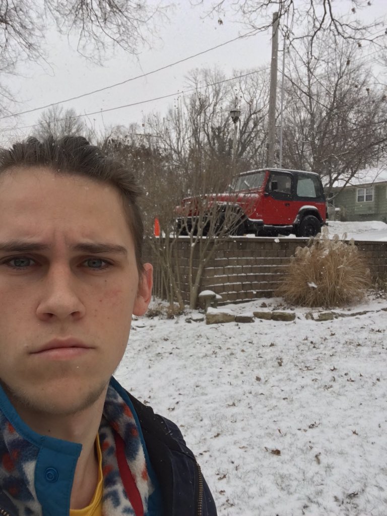 cartgriss's tweet photo. Got snow? #Jeep #WantWarmWeatherTho https://t.co/cODeUyisxt