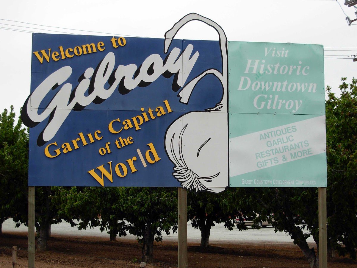 superbowl50's tweet image. #Perfect50 hours in Gilroy and Watsonville superbowl50.ba/gilroy