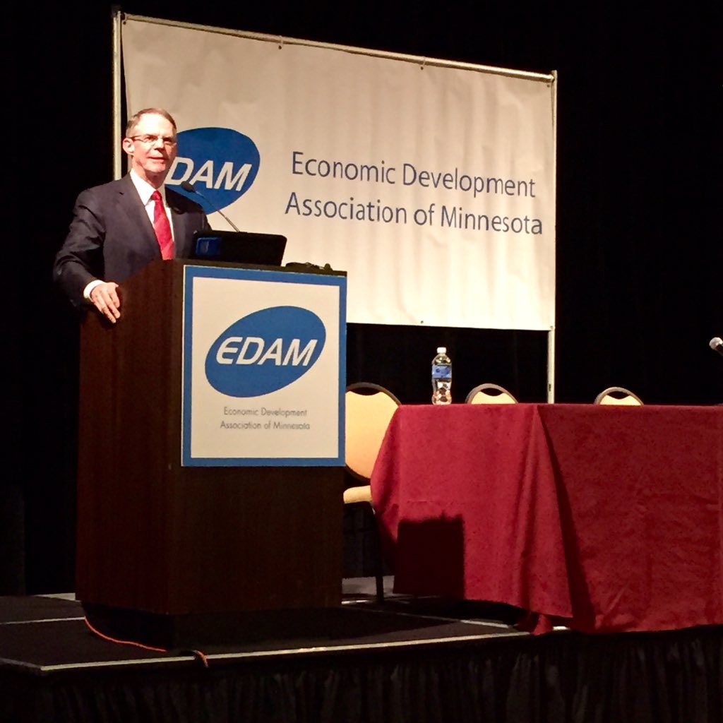 erik3815's tweet image. Citizen expect economic developers to work on efforts that change the future - Richard Davis #whatimlearning #edam