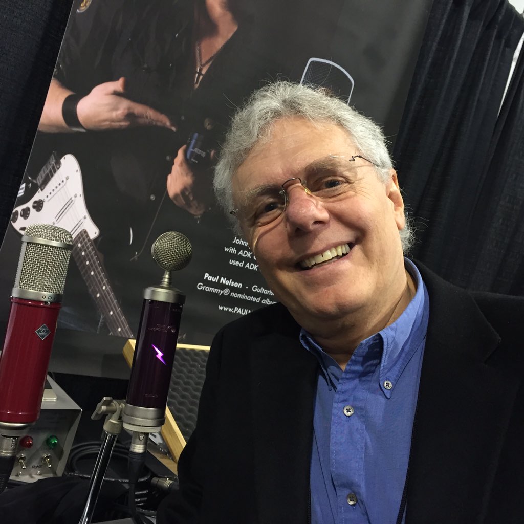 RecordingMag's tweet photo. Larry from ADK and his new Zeus Tube Mic @NAMMShow https://t.co/9QNS1e1uDs