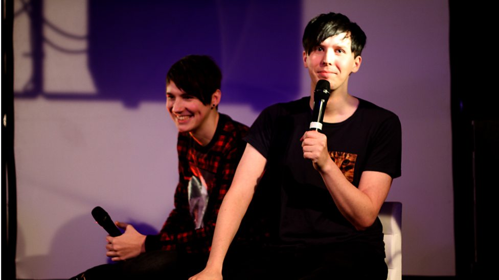 danieIasky's tweet photo. ft. phil https://t.co/BgmTHSaluH