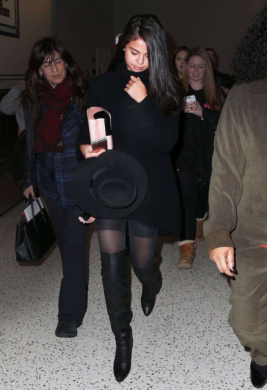 gomez pantyhose  / X