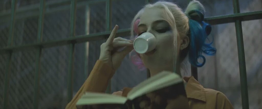 Bruce Wayne. // Batman. Parody. tweet media