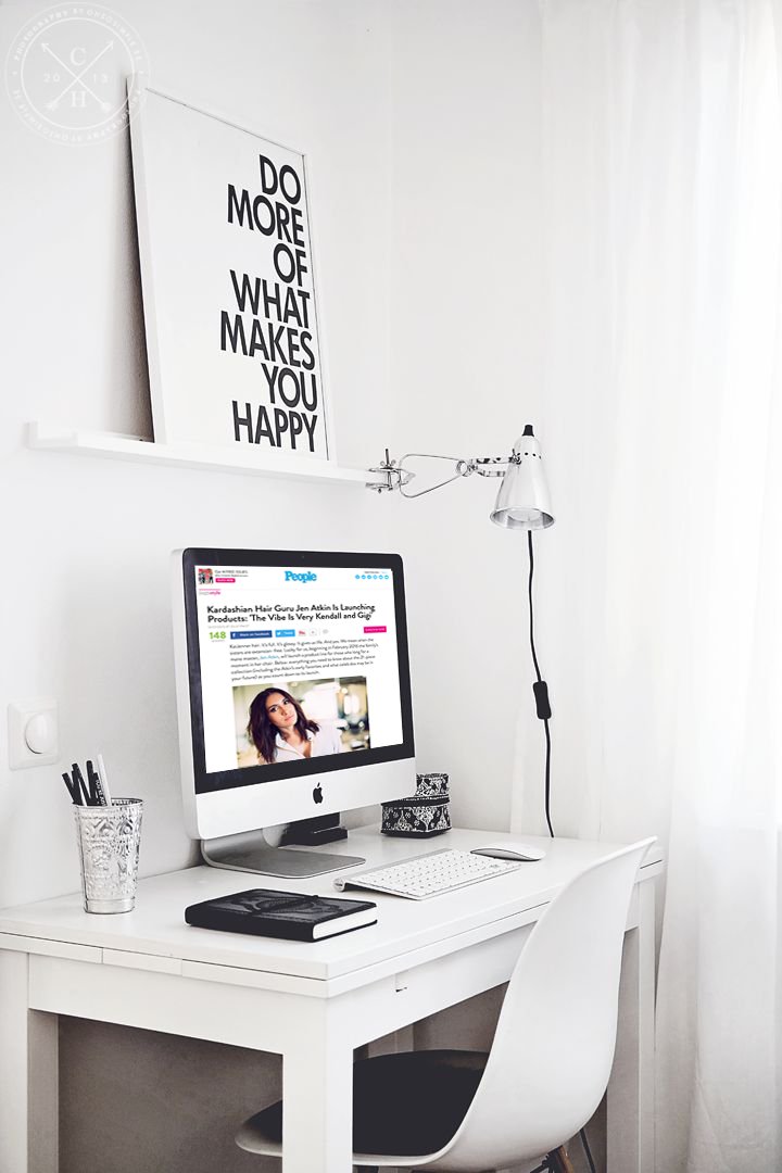 theouai's tweet photo. When you see yourself on @peoplemag. 👋📷 #OurOUAI https://t.co/5cRKPQ0vkV