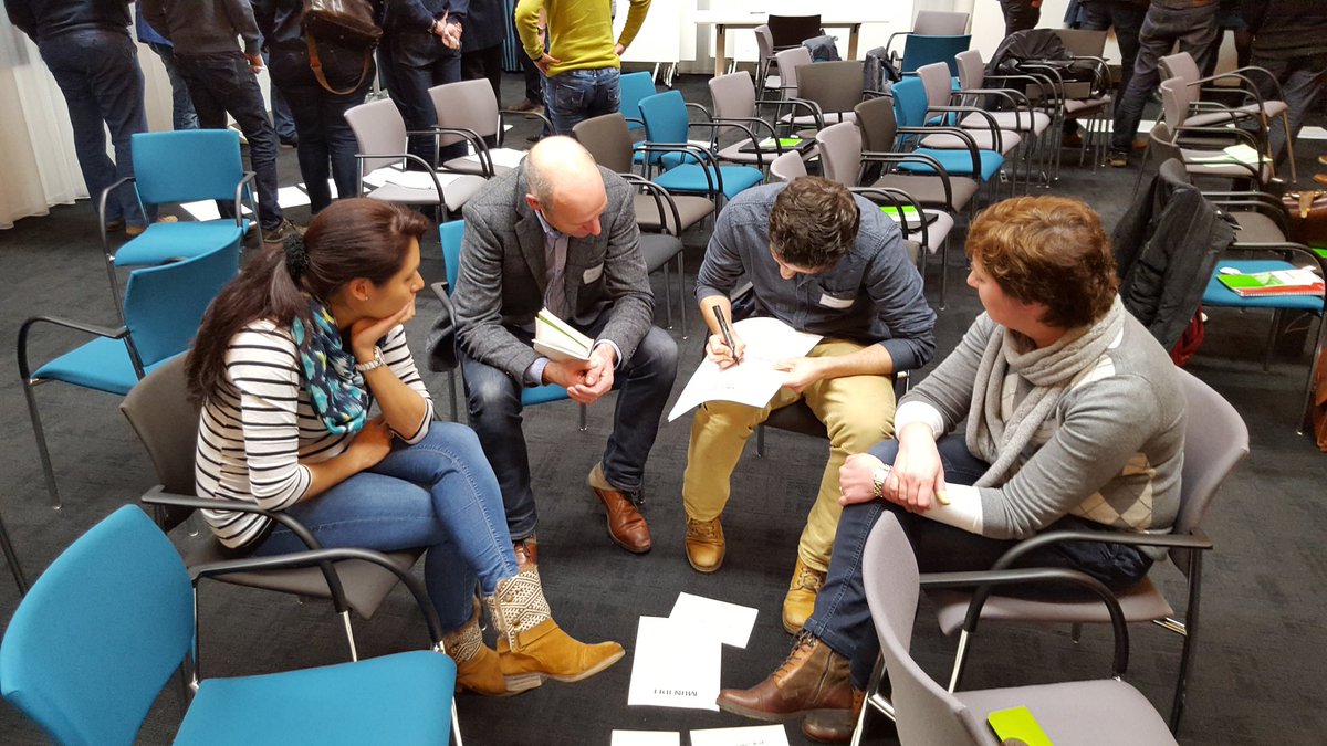 ebeerling's tweet image. Vruchtbare brainstorm uitdagingen #plantgezondheid #glastuinbouw @LTOGlaskrachtNL @GlastuinbouwWUR bij @KoppertNL