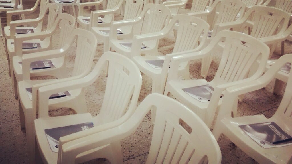 elaiuniversity's tweet photo. Cada asiento representa el crecimiento de nuevos líderes que aman a #Venezuela. #ELAIEnZulia #ELAI2016 https://t.co/4bgu4e8d1p