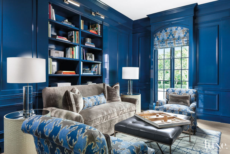 luxemagazine's tweet photo. 15 rooms with navy blue accents: https://t.co/QsMM1fySvl https://t.co/b0TWLaNjfJ