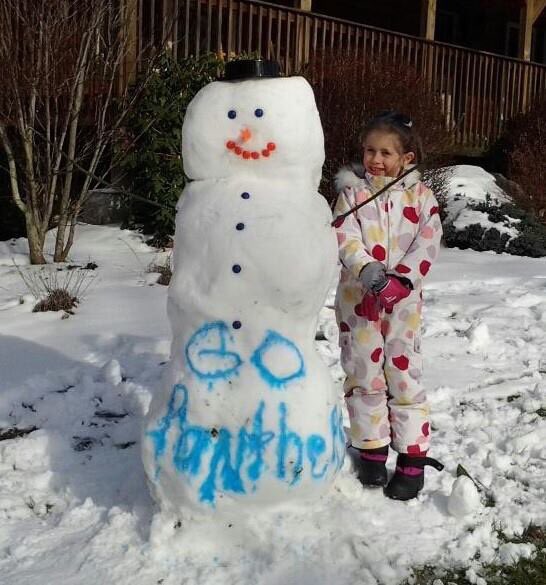 WBTV_News's tweet photo. Snow + #Panthers = SNOW-FAN. Nice work, Stella! Send us your pics using #SnoWBTV. https://t.co/3NV4koqqIK https://t.co/tuygzd52al