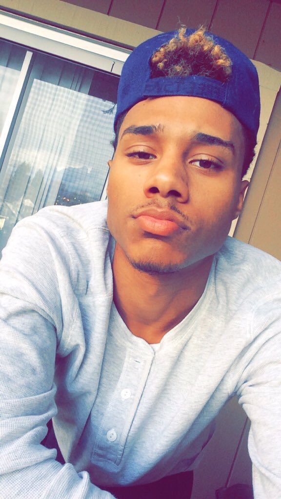 FineAssBlackMe2's tweet photo. https://t.co/arF93xXYDI