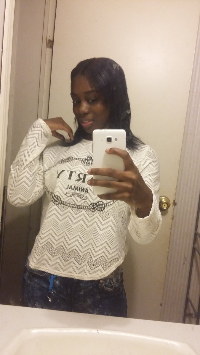 reshabigham1 tweet picture